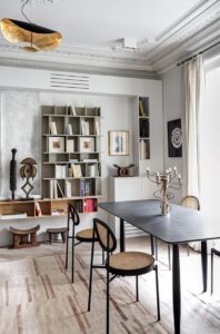 Salle à manger et bibliothèque sur mesure